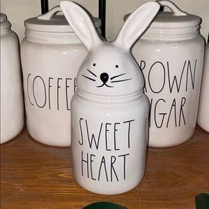 Rae Dunn Bunny🐰 top canister SWEET HEART🐰 HTF!